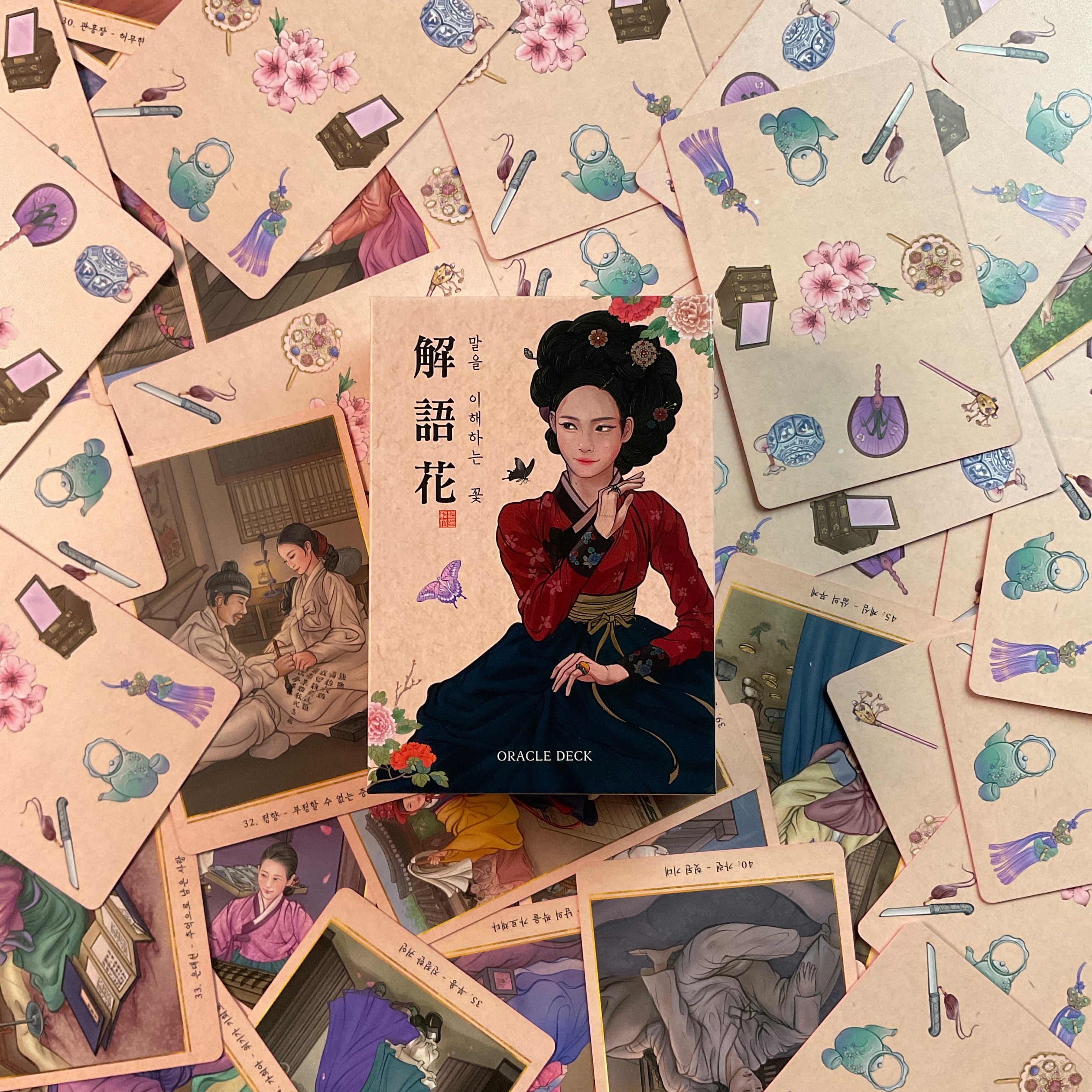 Traditional Korean Gisaeng Oracle Tarot Cards Main Image